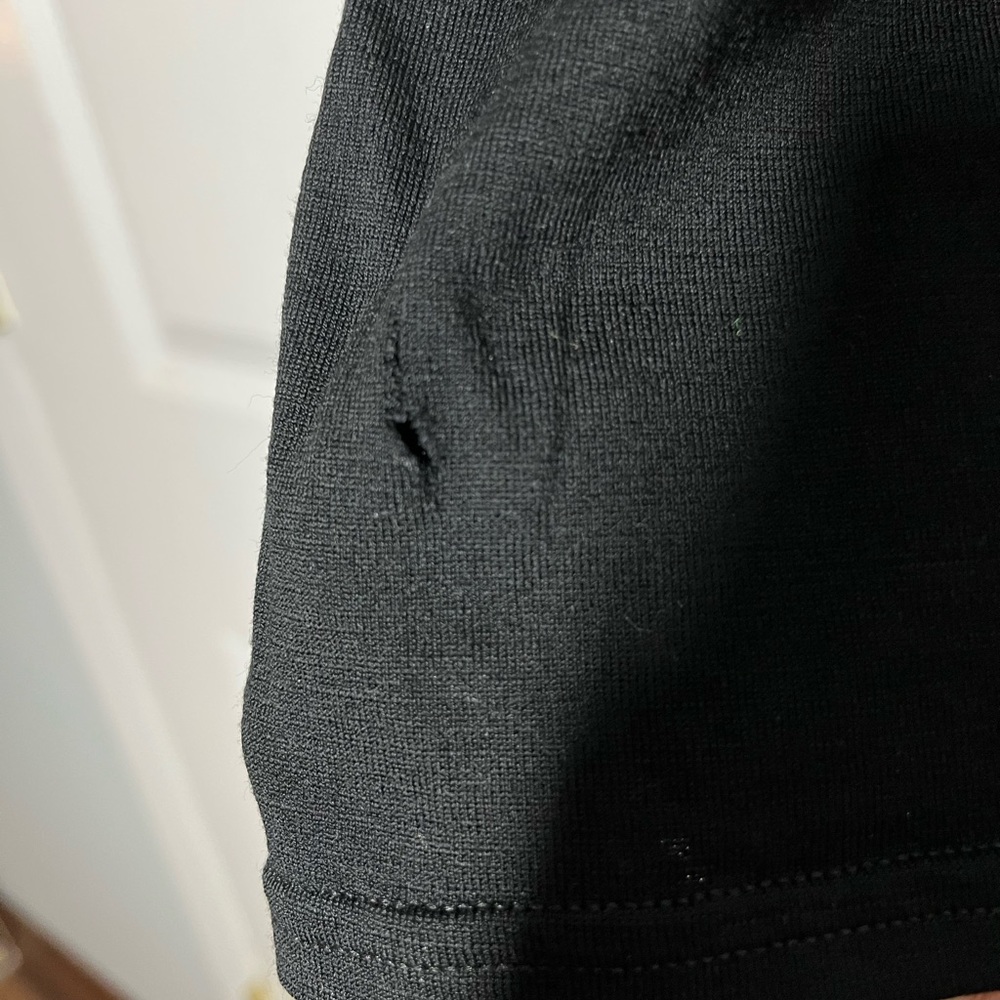Patagonia black Performance Base Layer 100% wool thermal top size Men’s M - Picture 6 of 10